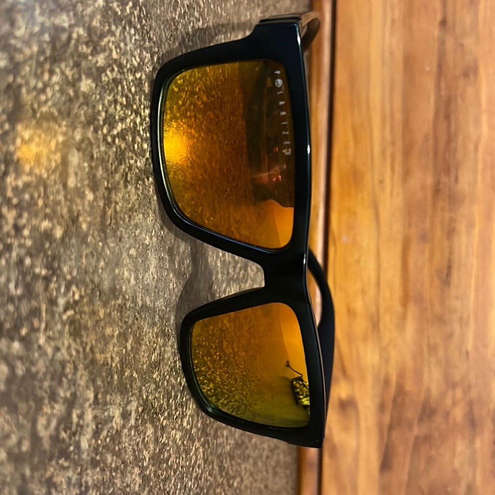 Mens polarized Heatwave sunglasses